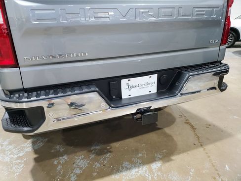 Used 2023 Chevrolet Silverado 1500 LTZ AWD/4WD image 40