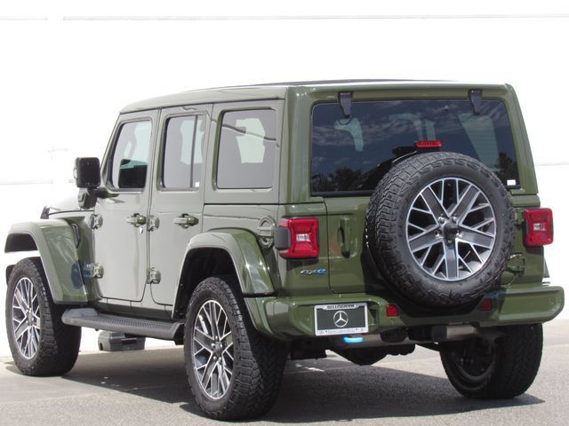 Used 2024 Jeep Wrangler High Altitude AWD/4WD image 5