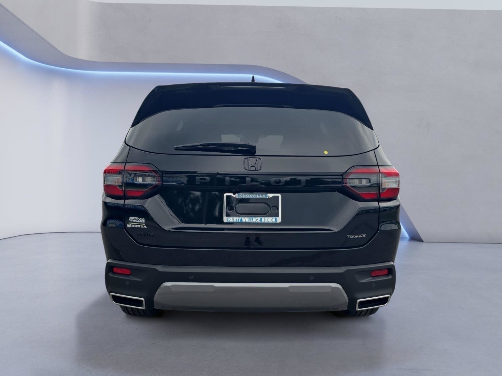 New 2026 Honda Pilot Touring image 4
