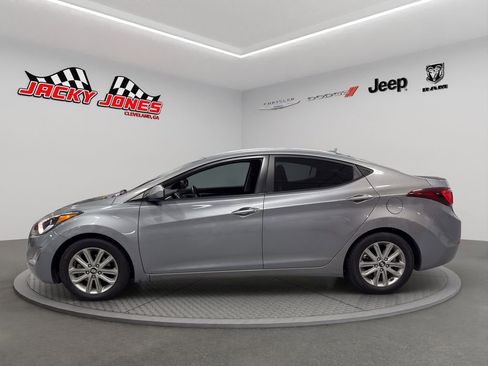 Used 2014 Hyundai Elantra SE w/ Option Group 02 image 2