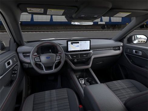 New 2026 Ford Explorer ST-Line image 9