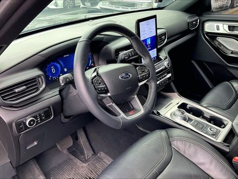 Used 2023 Ford Explorer ST w/ Equipment Group 401A image 15