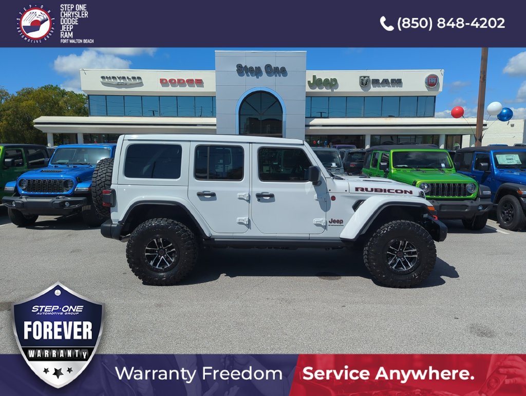 Used 2025 Jeep Wrangler Unlimited Rubicon AWD/4WD image 7
