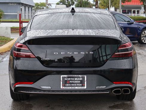 Used 2023 Genesis G70 2.0T w/ Sport Prestige Package RWD image 13