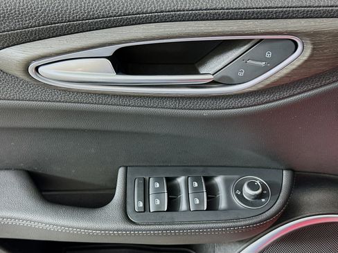 Used 2023 Alfa Romeo Giulia Ti image 15