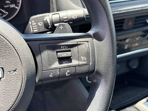 Used 2023 Nissan Rogue S FWD image 29