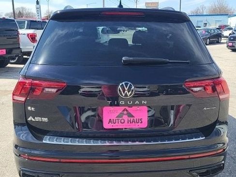 Used 2022 Volkswagen Tiguan SE R-Line AWD/4WD image 20
