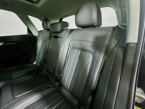 Used 2018 Audi Q5 2.0T Premium Plus w/ Premium Plus Package image 25