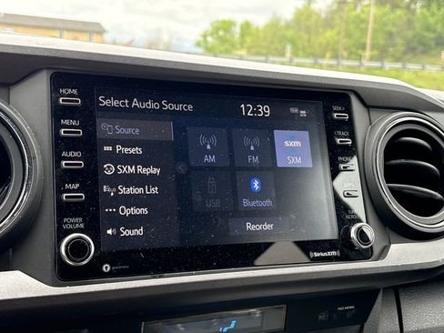 Used 2023 Toyota Tacoma TRD Sport AWD/4WD image 14