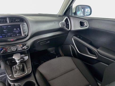 Certified 2024 Kia Soul LX w/ Option Group 015 FWD image 22