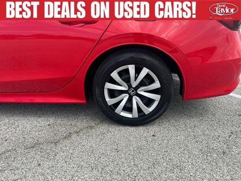 Used 2025 Honda Civic LX image 24