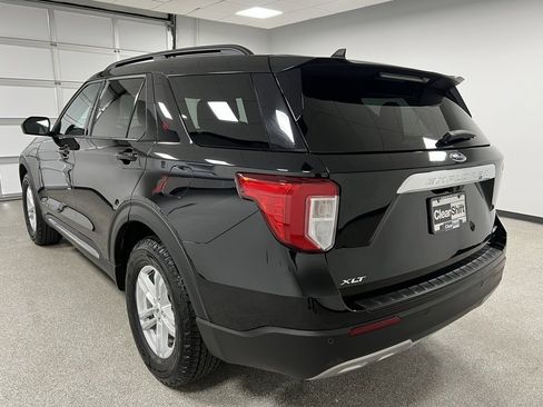 Used 2024 Ford Explorer XLT w/ Equipment Group 202A image 10