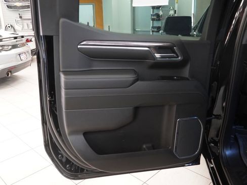 Used 2024 Chevrolet Silverado 1500 LTZ w/ LTZ Premium Package AWD/4WD image 22