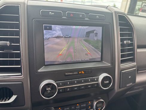 Used 2020 Ford Expedition XLT RWD image 11