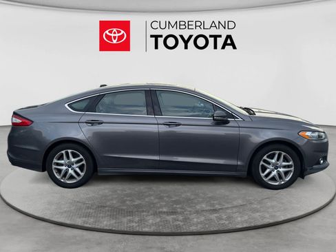 Used 2013 Ford Fusion SE FWD image 5
