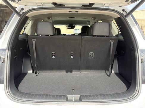 Used 2023 Hyundai Palisade SEL image 28