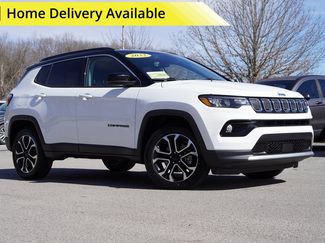 Used 2022 Jeep Compass Limited video 1