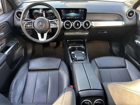 Used 2020 Mercedes-Benz GLB 250 4MATIC image 18