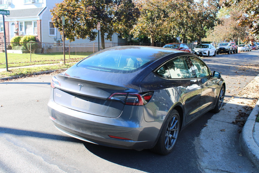 Used 2023 Tesla Model 3 Standard Range RWD image 6