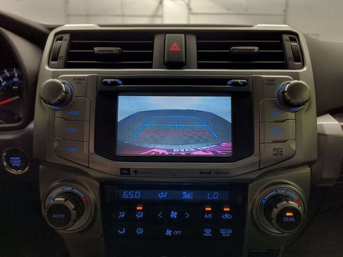 Used 2019 Toyota 4Runner Limited AWD/4WD image 26
