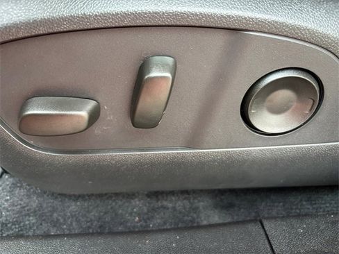 New 2026 Chevrolet Equinox EV RS image 16