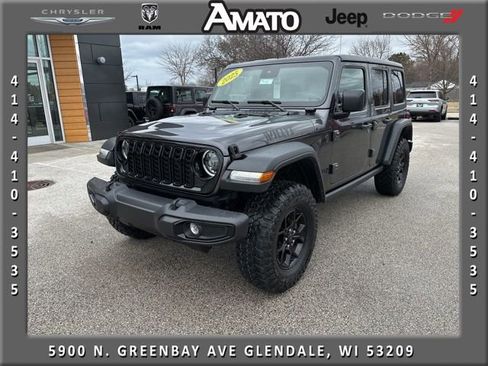 Used 2025 Jeep Wrangler Unlimited Sport AWD/4WD image 1