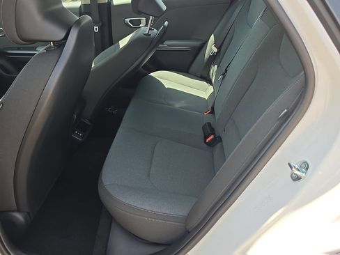 New 2026 Kia K4 FWD image 16