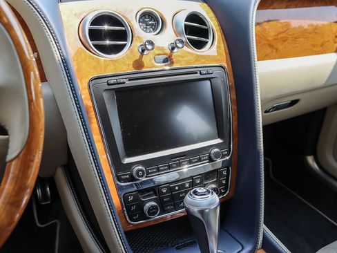 Used 2015 Bentley Flying Spur V8 AWD/4WD image 26