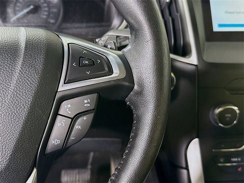 Used 2018 Ford Edge SEL w/ Equipment Group 201A image 21