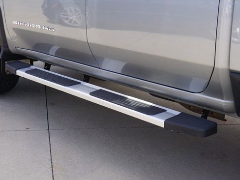 Used 2024 GMC Sierra 2500 SLT w/ SLT Convenience Package image 19