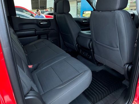 Used 2024 Chevrolet Silverado 1500 Custom w/ Turbomax Blackout Package RWD image 18