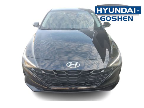 Used 2023 Hyundai Elantra SEL image 2