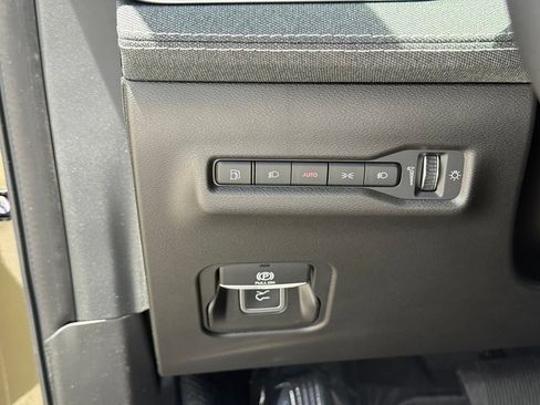 New 2026 Jeep Cherokee Laredo AWD/4WD image 17