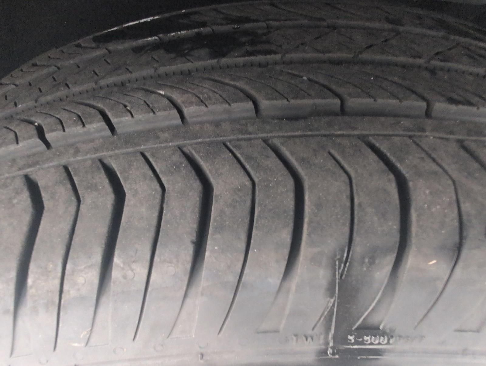 Used 2023 Buick Envision Preferred AWD/4WD image 51