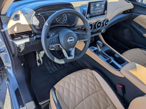 Certified 2025 Nissan Sentra SV w/ SV Premium Package FWD image 10