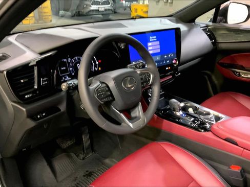 Used 2023 Lexus NX 350 AWD image 18