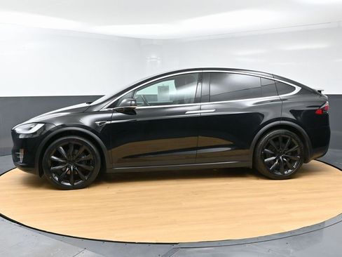 Used 2021 Tesla Model X Long Range image 5