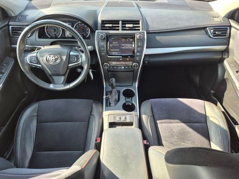 Used 2015 Toyota Camry XSE FWD image 15