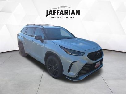 New 2026 Toyota Highlander XSE