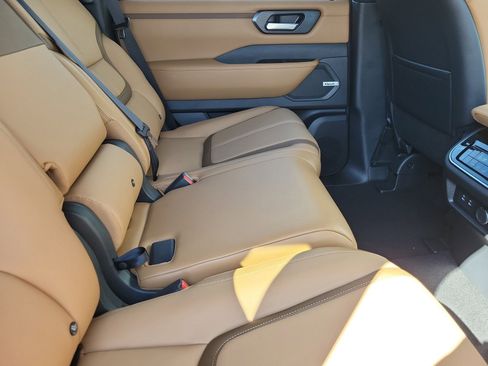 New 2026 Nissan Armada SL image 11