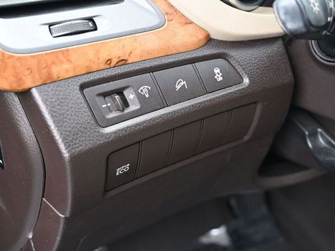 Used 2013 Hyundai Santa Fe Sport 2.0T image 15