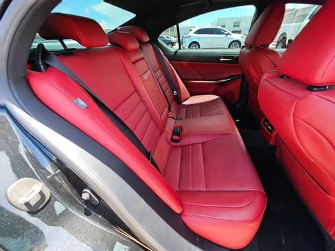 Used 2024 Lexus IS 500 RWD image 30