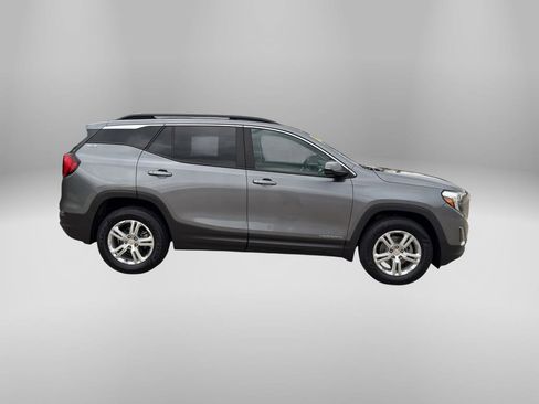 Used 2021 GMC Terrain SLE w/ GMC Pro Grade Package AWD/4WD image 4