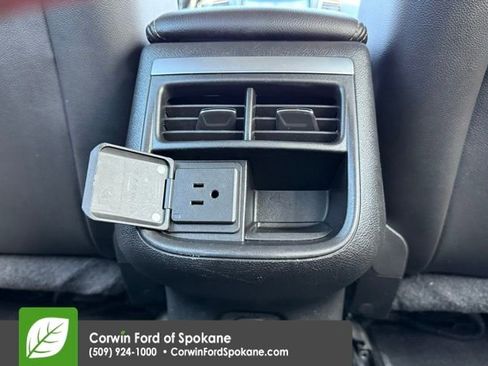 Used 2018 Chevrolet Impala Premier FWD image 13