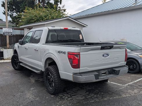 Used 2024 Ford F150 XLT AWD/4WD image 4