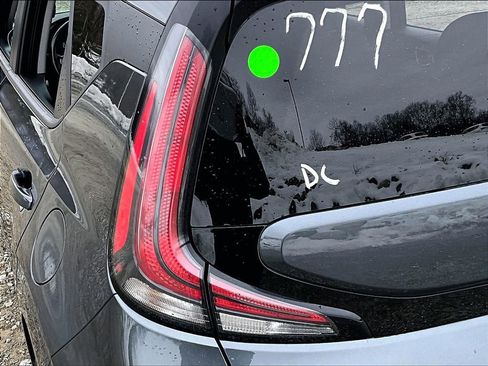 Used 2023 Kia Soul LX w/ Option Group 015 image 27