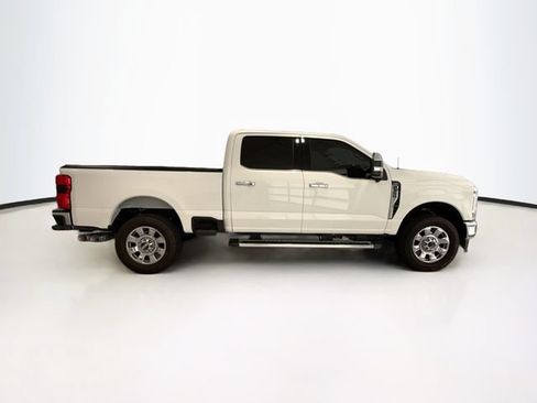 Used 2025 Ford F350 Lariat w/ Chrome Package AWD/4WD image 7