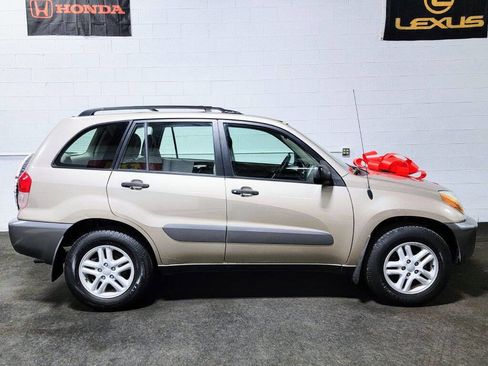 Used 2002 Toyota RAV4 2WD image 30