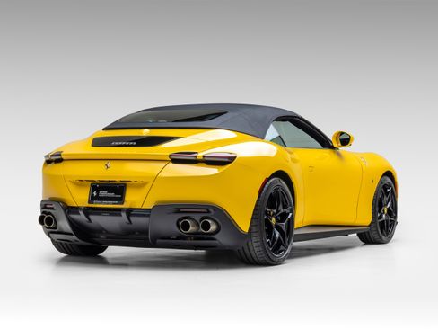 Certified 2025 Ferrari Roma Spider image 16