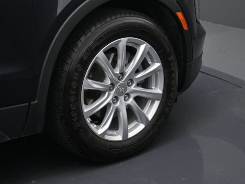 Used 2023 Cadillac XT4 Luxury w/ Driver Awareness Package FWD image 6